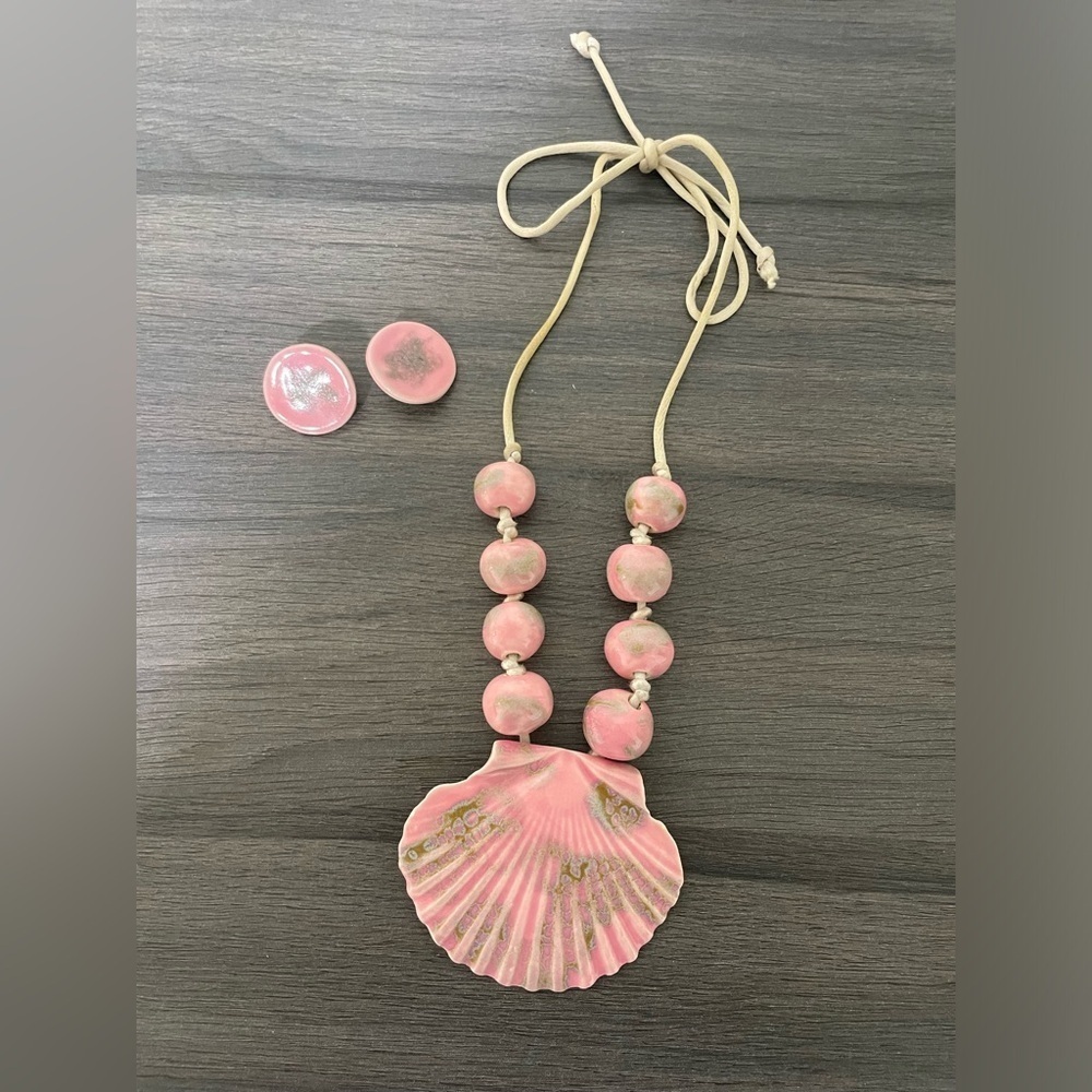 porcelain necklace and earrings handmade locally 🥰